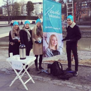 Kokoomus, eduskuntavaaliehdokas, eduskuntavaalit2019, Turku, Tavattavissa Turun Jokirannassa, #Takatalo2019, Eduskuntavaalit 2019, Lieto, Tavattavissa ravintola Betterin edustalla